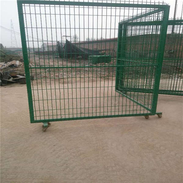 倉庫移動式邊框護(hù)欄 泓宸輝浸塑隔離網(wǎng) 臨時封閉鐵藝防護(hù)網(wǎng)